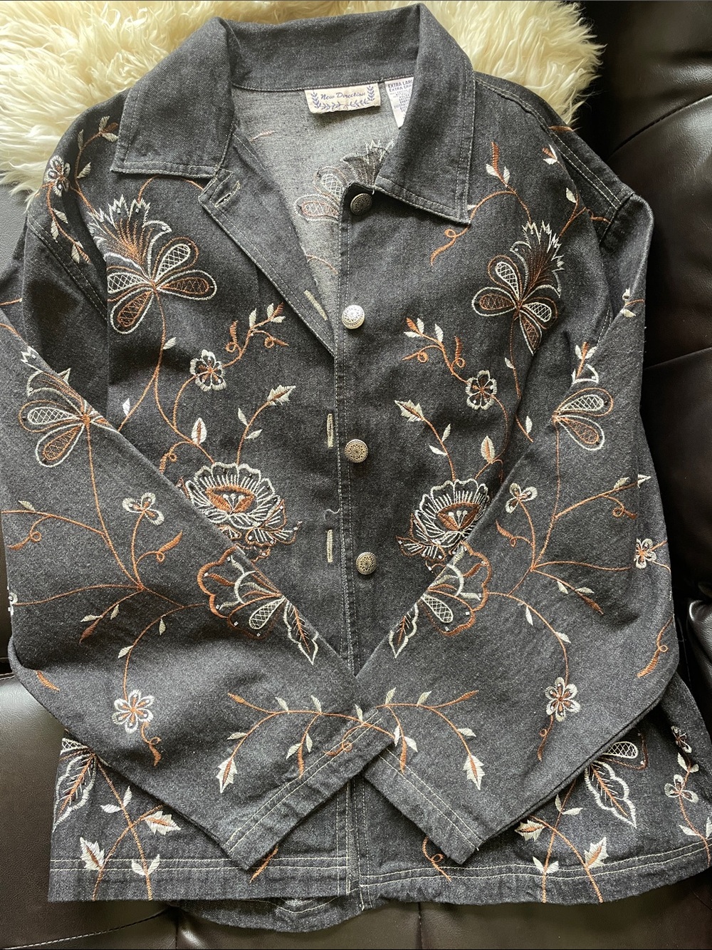 Vintage New Direction Floral Embroidered Black Denim Jacket
